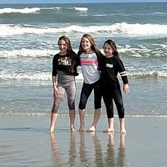 Meet your Posher, Megan - Picture 1 of 1